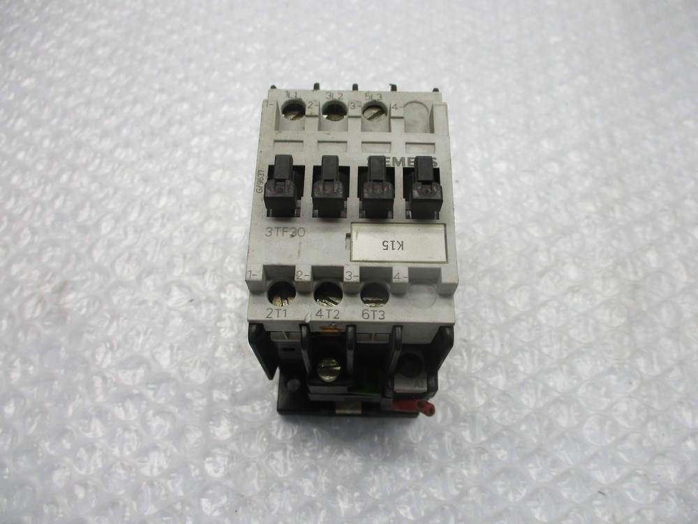 SIEMENS 3TF30 CONTACTOR 120V UNMP
