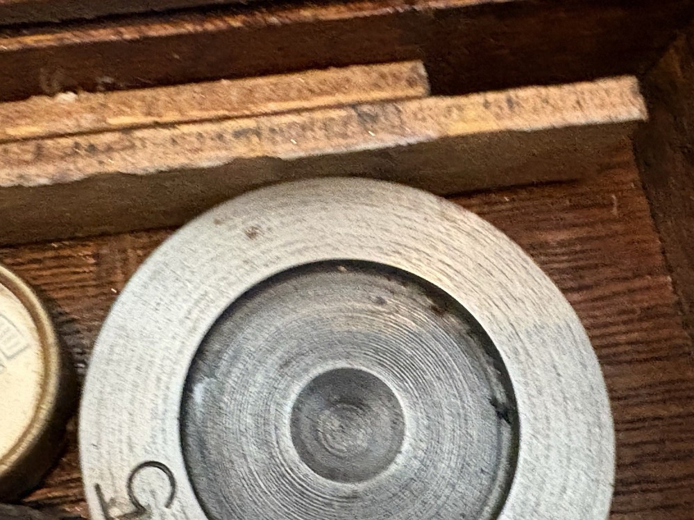 vintage deadweight tester