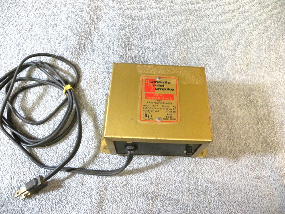 Authentic Model Turnpike Dual Power Pack Toy Transformer  Model RT-EA2 Vintage