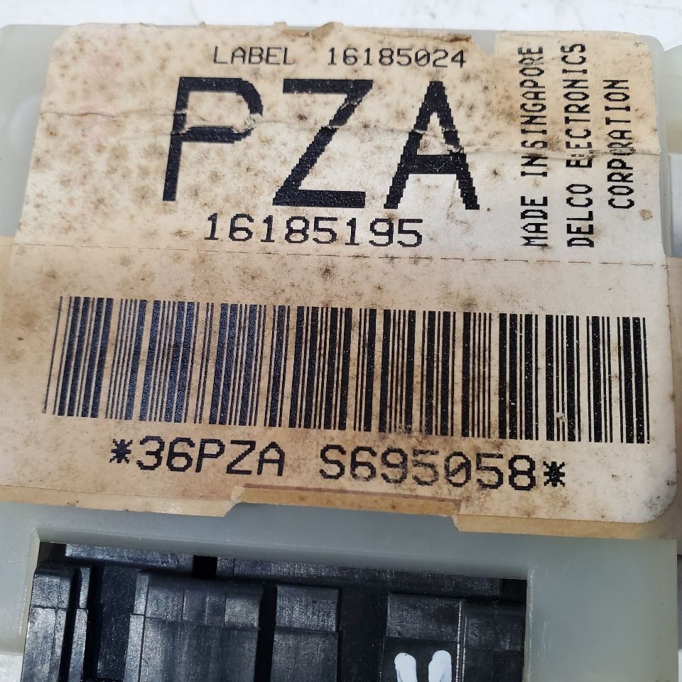 1997 GMC 3500 OEM 16185195 PZA DRAC Control Module