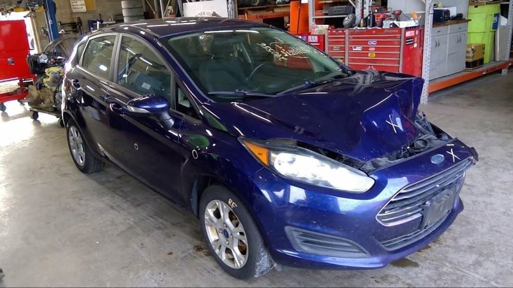 FIESTA 2016 Transmission Shift 664090