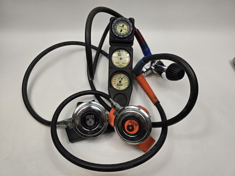 Ocean Dynamics Scuba Diving Regulator Set With Accessories Read