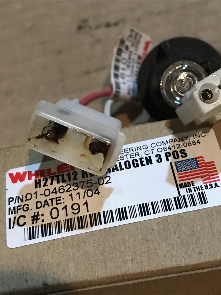 01-0462375-02 New Genuine Whelen Light