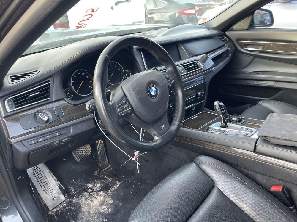Side View Camera 2010-2015 BMW 750i (front bumper mounted) 1004013