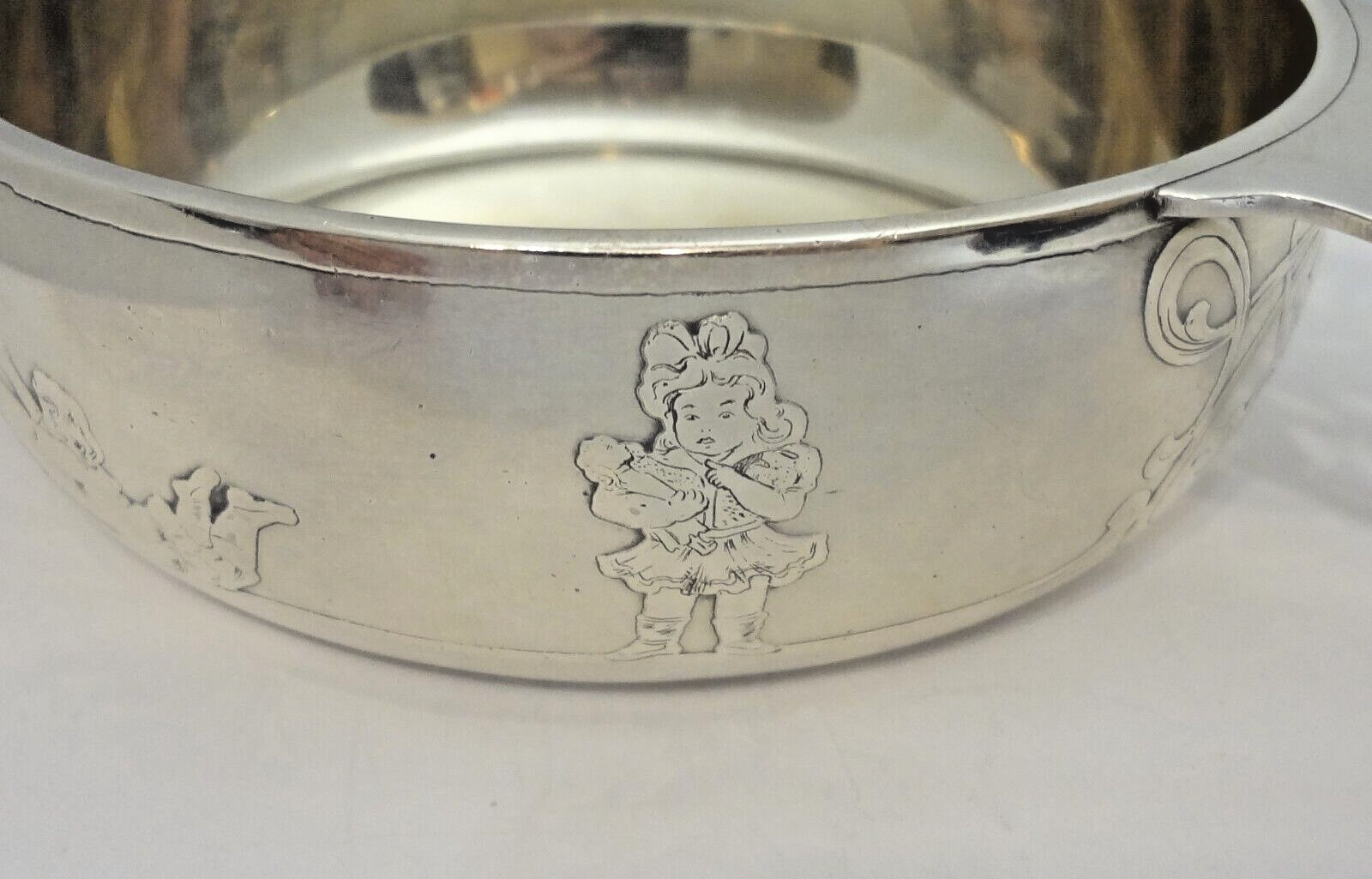 TIFFANY & Co John C Moore II Sterling Silver Porringer Children Playing 287.4 GR