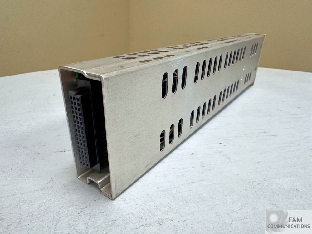 81662A AGILENT OPTICAL DFB LASER SOURCE FOR 8166A MAINFRAME NO PULL/LOCK HANDLE