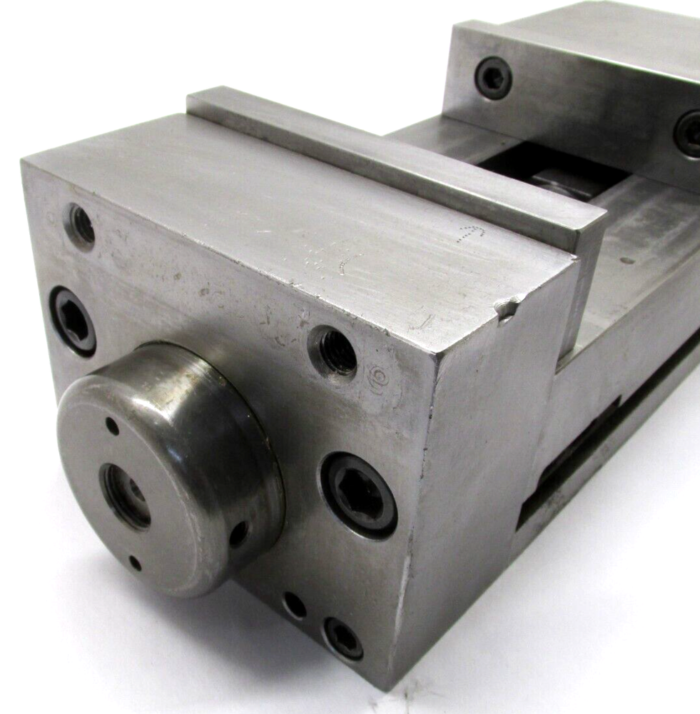 KURT 6" PULL-TYPE II CNC MACHINE VISE w/ JAWS & HANDLE - #PT600