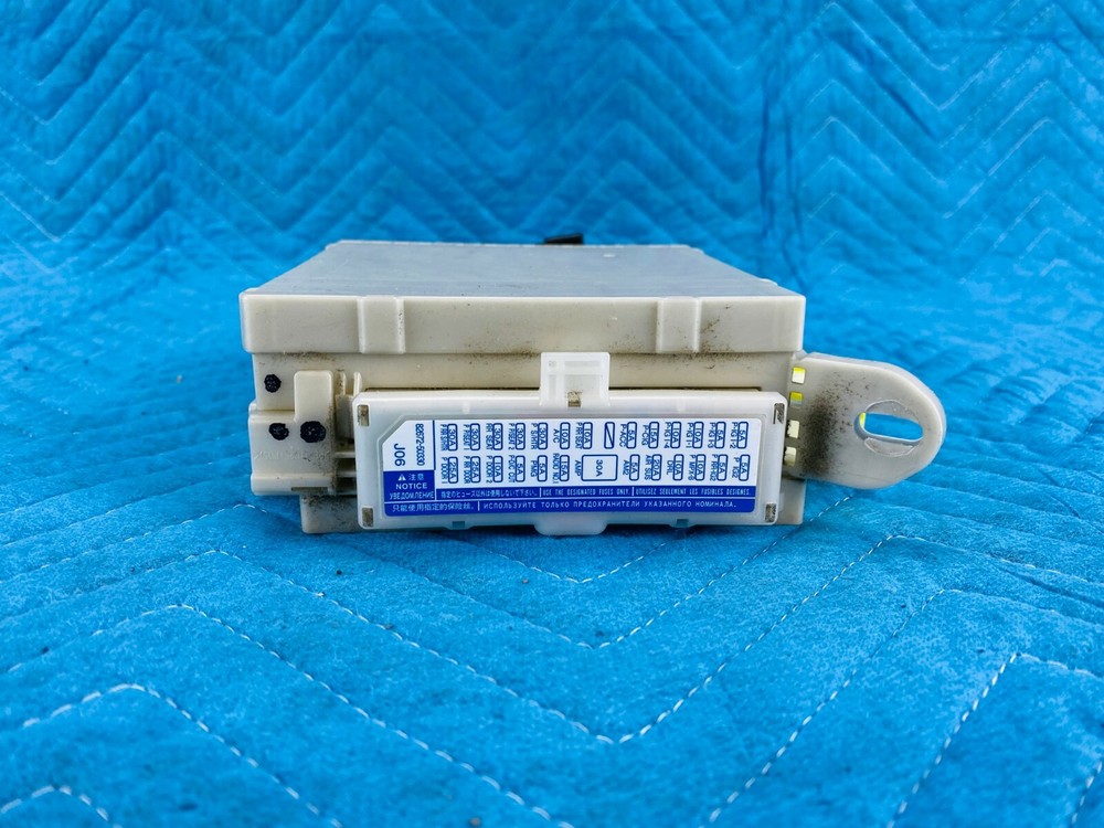 Lexus LS460 Junction Fuse Box Passenger Side 2013-2017 OEM