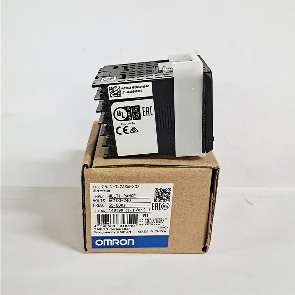 1PC New OMRON E5CC-QX2ASM-802 Temperature Controller 100-240VAC In Box