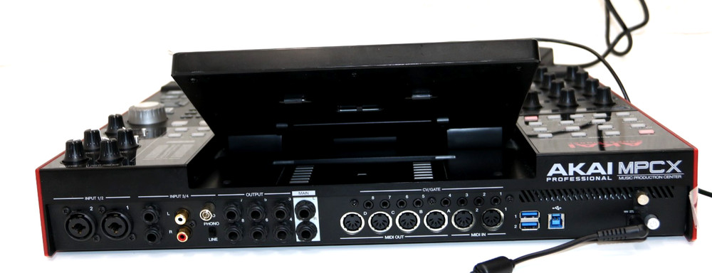 Akai Professional MPC-X Standalone Sampler and Sequencer