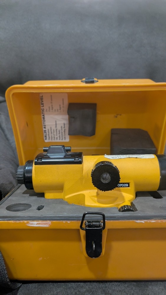 Northwest NAL-26 Automatic Level With Case
