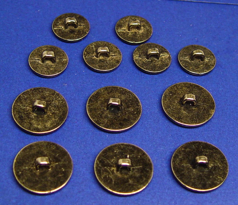 HUNT VALLEY replacement buttons 12 silver tone solid metal fair used condition