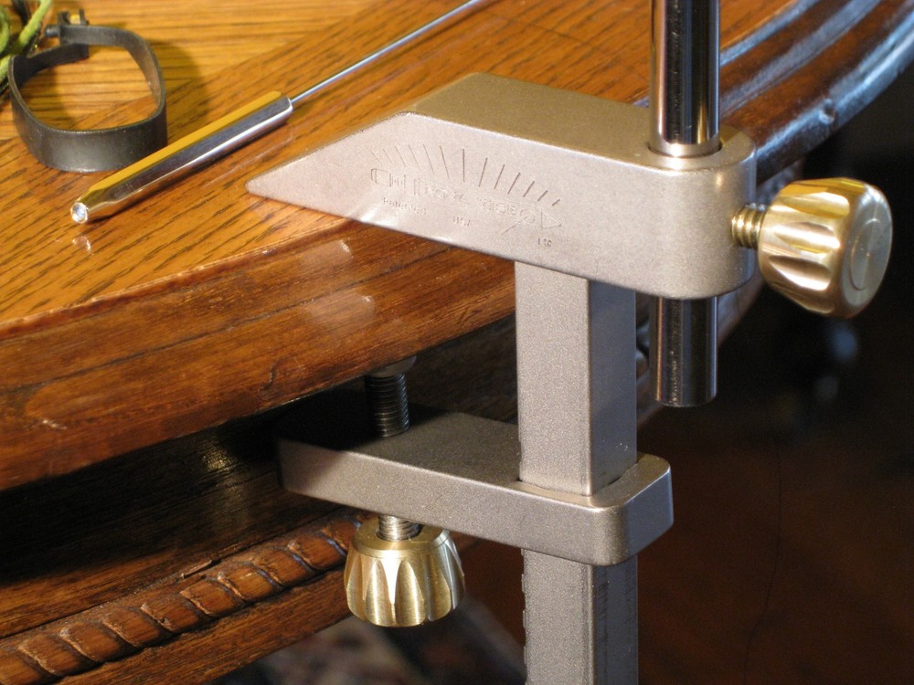 Nova Vise Fly Tying Vise