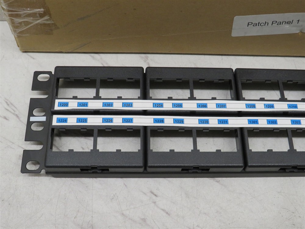 Open Box Panduit Cpp48wbly Patch Panel Cover,Mini-Com,Rack Mt,48 Port