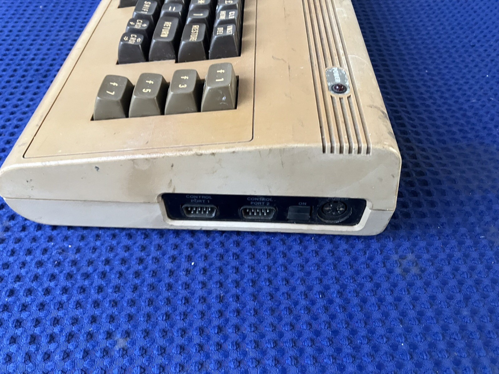 Vintage Commodore 64 Computer Not Working For Parts Or Repair.