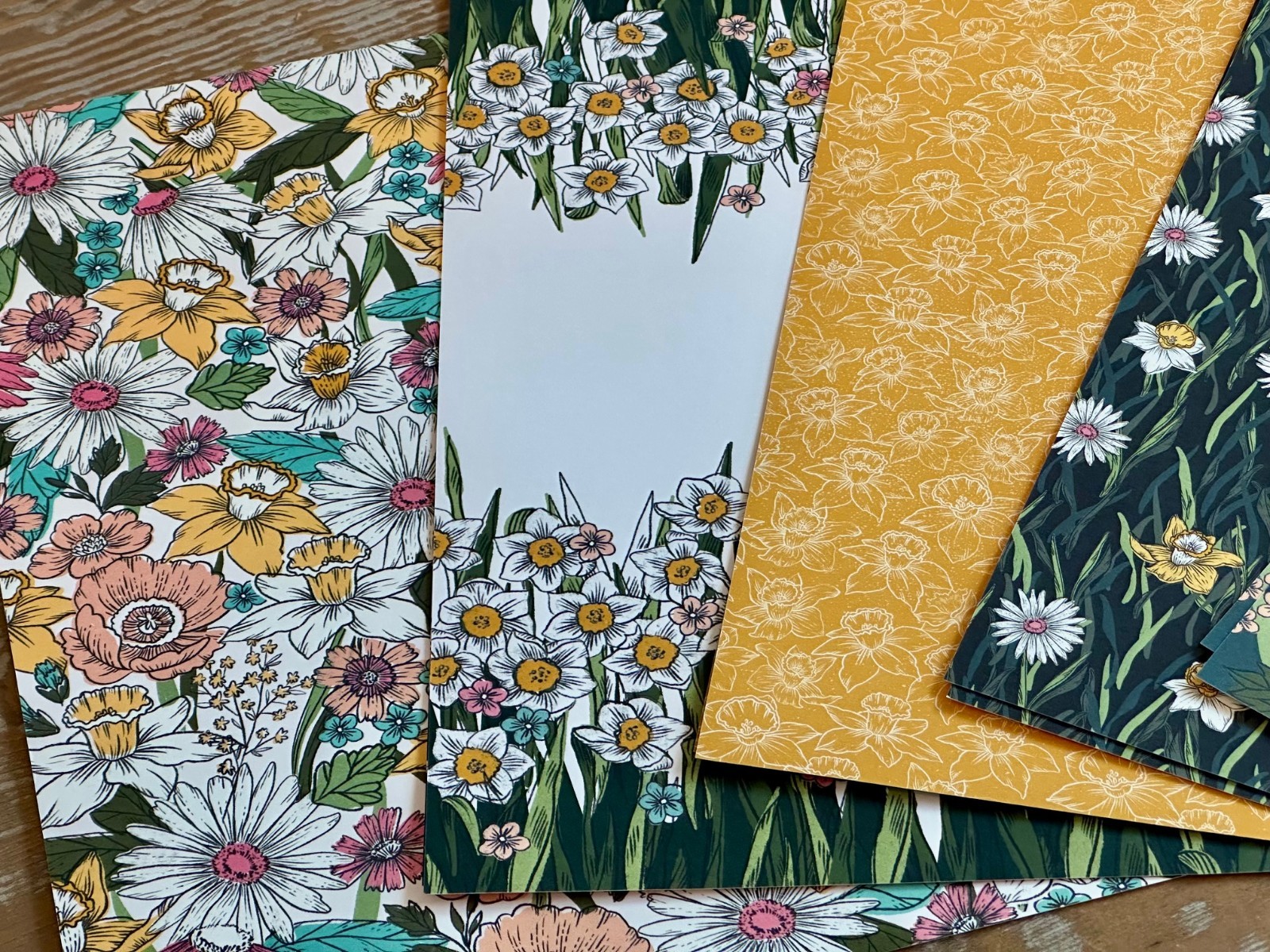 Stampin' Up DSP 12x12 Daffodil Afternoon Let's Go Fishing Sunny Days Med. Blooms