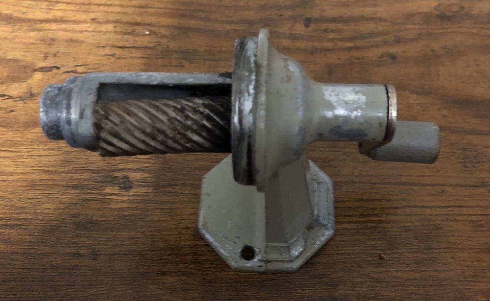 APSCO GAINT PENCIL SHARPENER VINTAGE