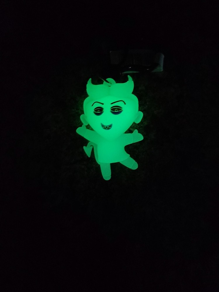 Nightmare Before Christmas * GITD Lock Clip * Blind Bag Series 8 Monogram Key