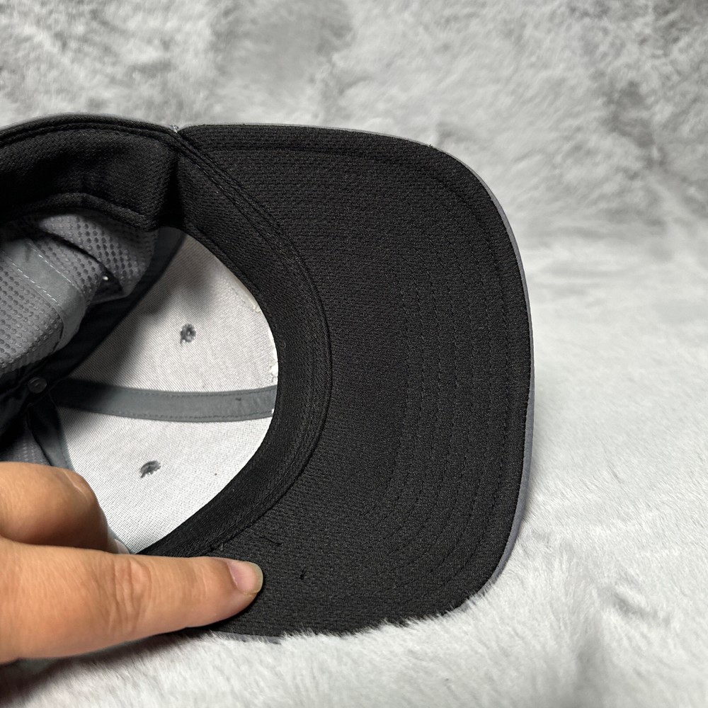 TaylorMade Hat Gray Adjustable Strapback Stealth TPS Lightweight Performance