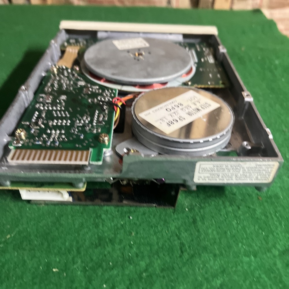 Newtronics D503V Floppy Drive 5.25 Baige Untested @2N