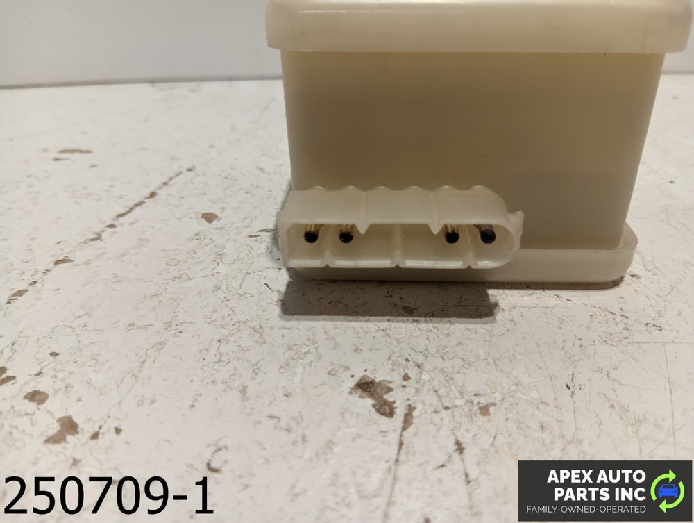 OEM 1997-2001 BMW 528i 2.8L Theft Inclination Indicator Module Sensor