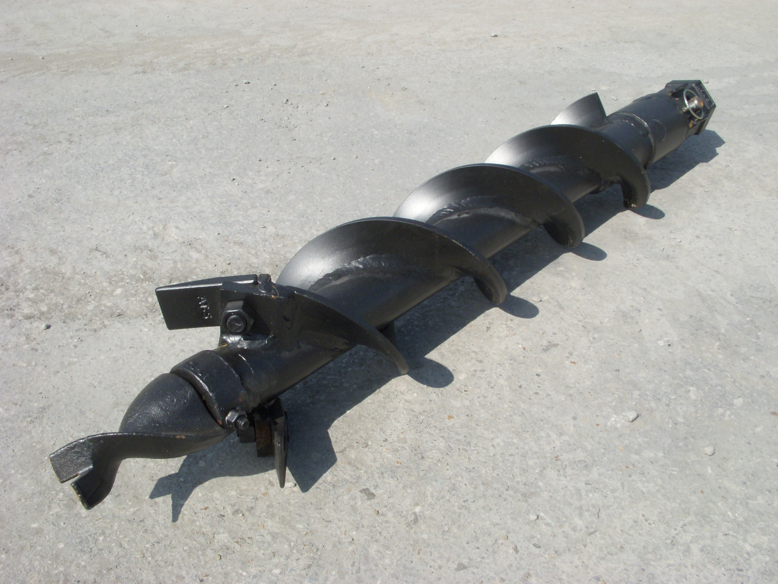 Lowe SQ-6-3 Skid Steer Auger Bit 6" Diameter, 2-9/16" Round Drive, 36" Tall