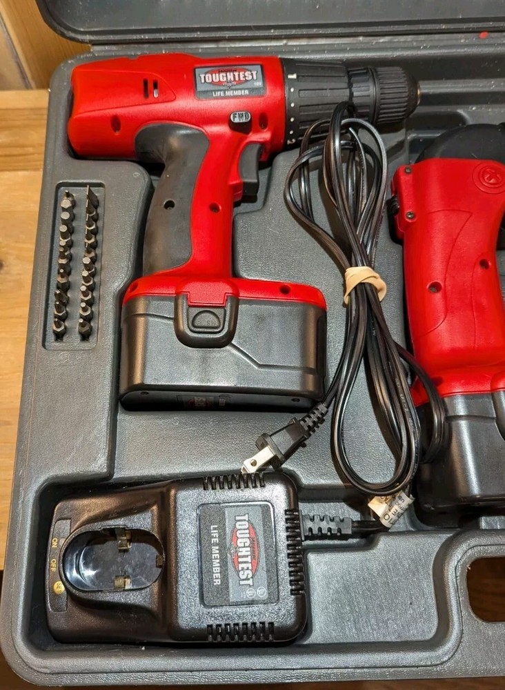 Handy Toughtest 14.4 Volt Tool Set - Drill, Flashlight, Circular Saw - Tested