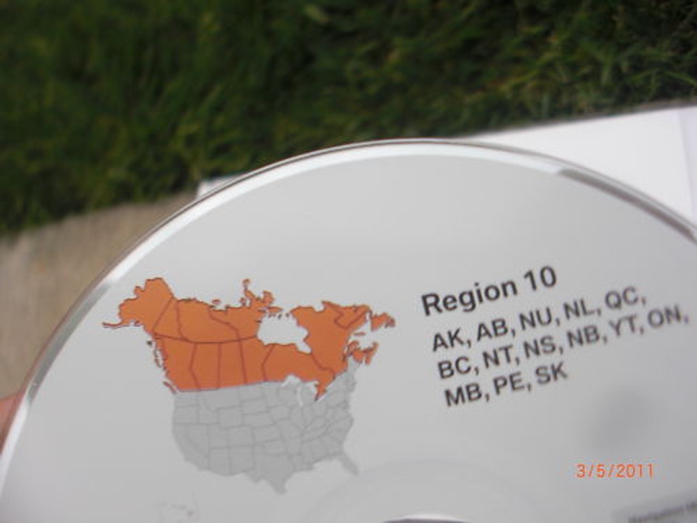 BMW E39 E38 E46 M5 X5 M3 NAVIGATION CD CANADA + ALASKA
