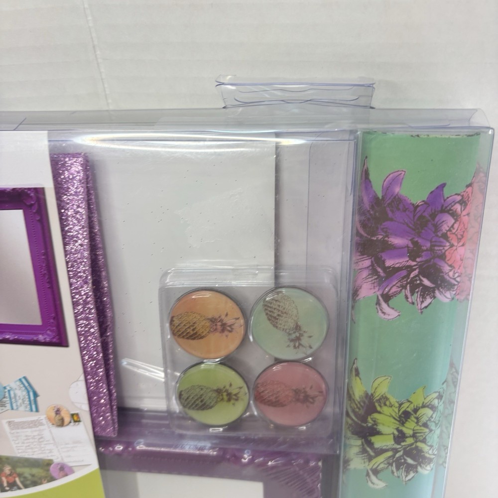 Wall Pops! Decorating Kit For Lockers PINEAPPLE ISLE complete Set New