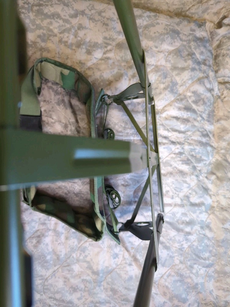Alice Pack Frame + Molle Woodland Kidney Pad