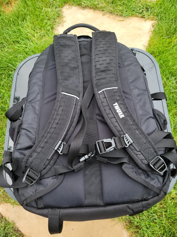 Thule EnRoute Escort 2 Daypack, 27 L, Black