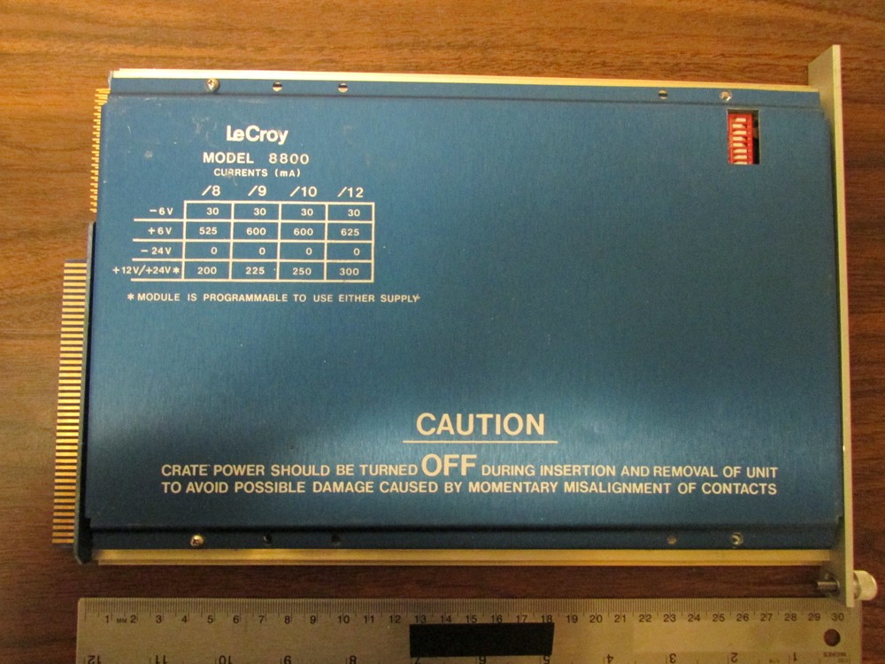 LeCroy 8800/10 CAMAC Crate Plugin Memory Module