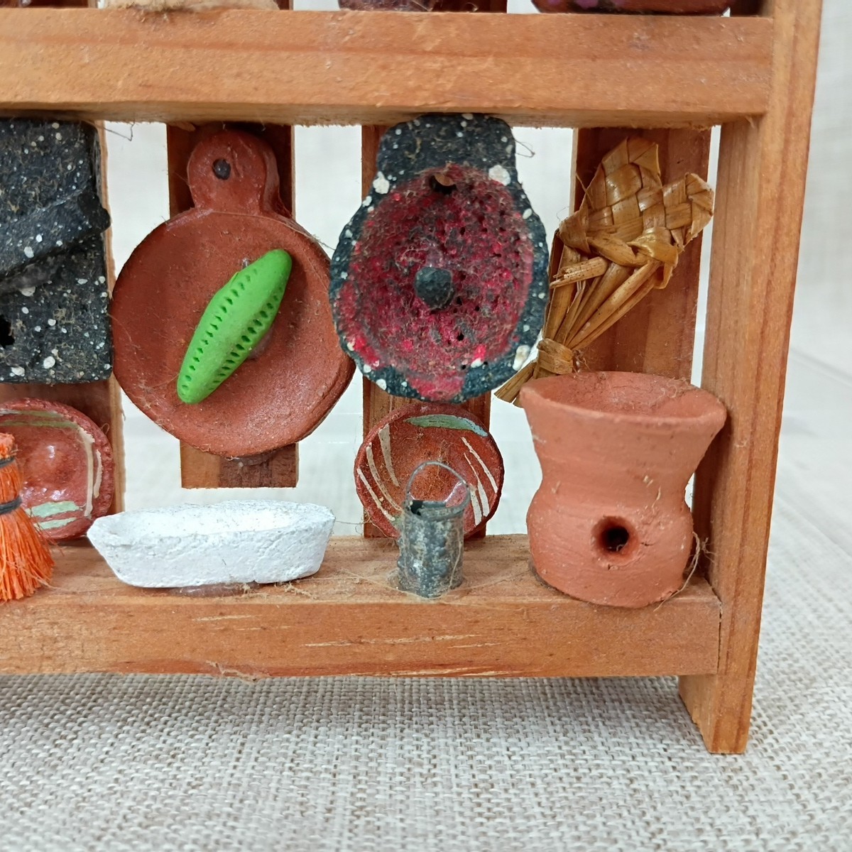 Mexican Kitchen Trasterito Trastero Wall Shelf 3 Tier Wooden w/ Miniature Clay