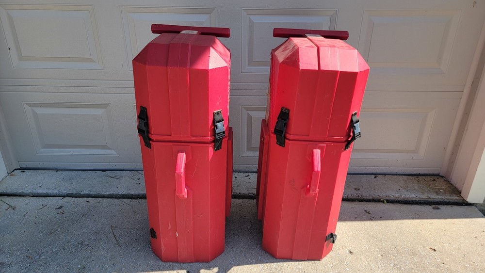 Nomadic Display Stand with Lights