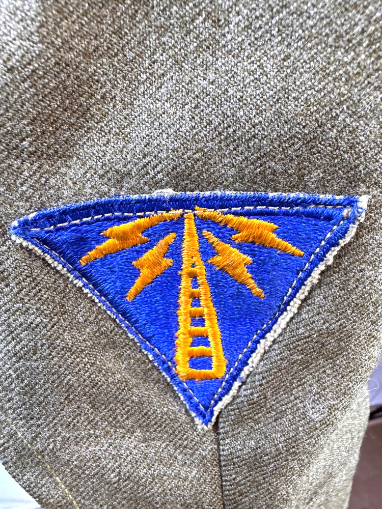 WWII USAAF – AIRWAYS COMMUNICATIONS SYSTEM GROUPING – UNIFORM, MEDALS & DOCS
