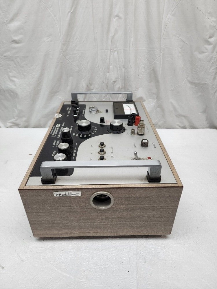 HOLT INSTRUMENT LABORATORIES THERMAL TRANSFER VOLTMETER MODEL 6A