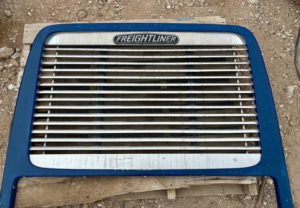 1978-1998 Freightliner FLA Cabover (COE) Front grille Panel