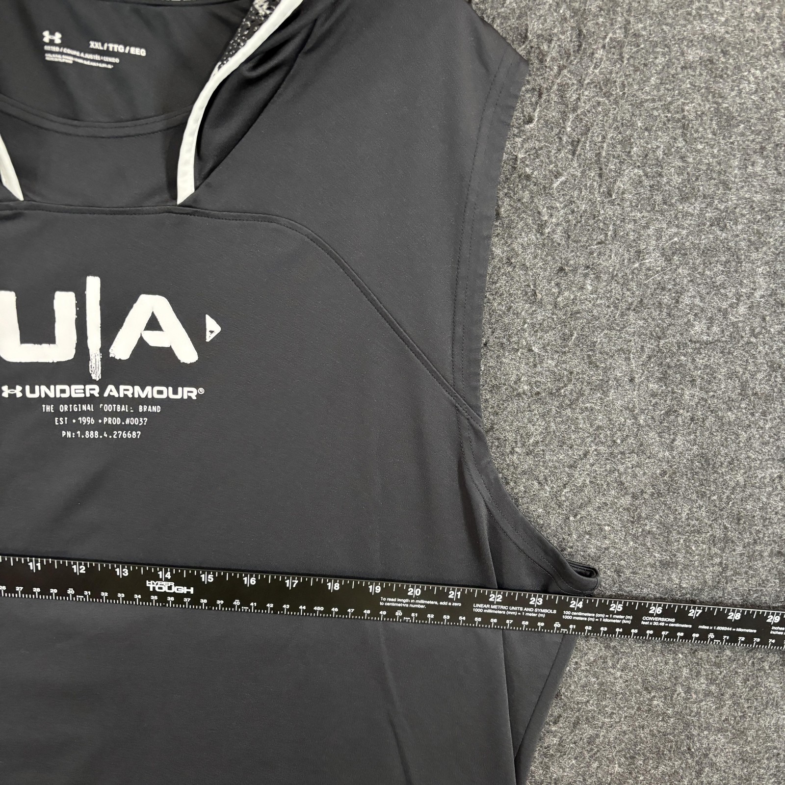 Under Armour Football Hoodie Men's XXL Black Sleeveless Fitted Training 1362024