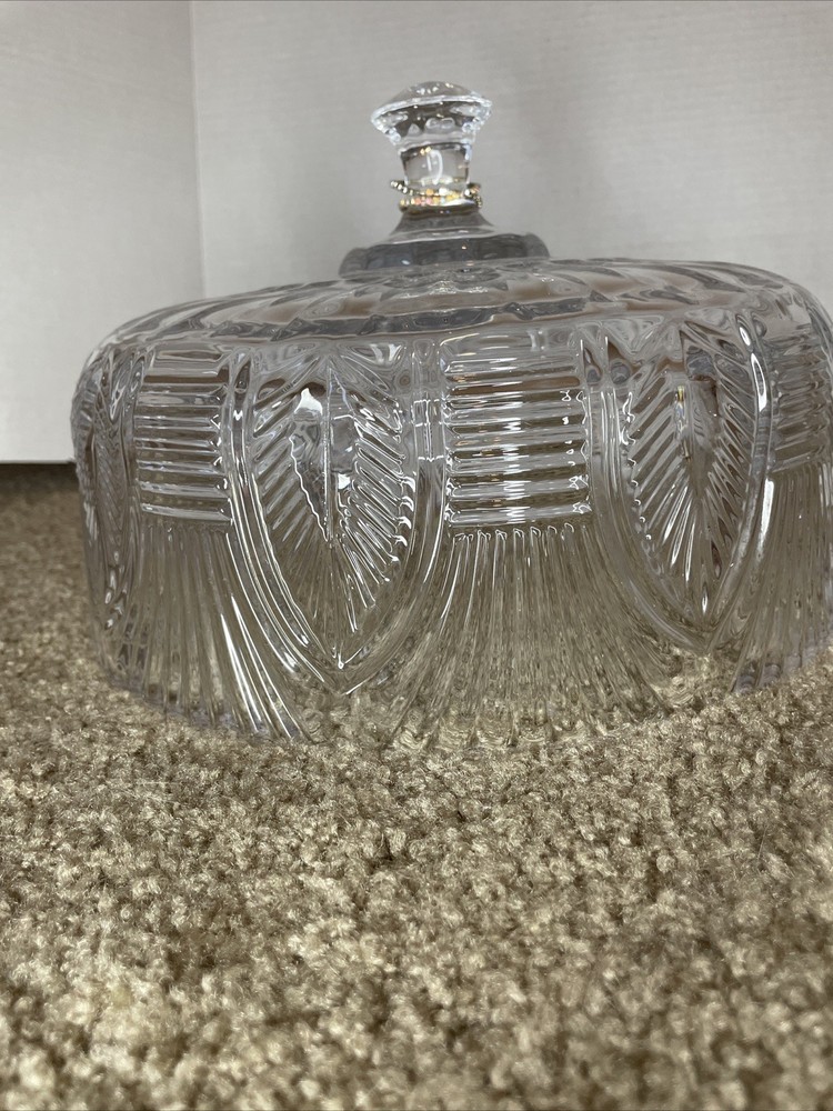 Exquisite Godinger Crystal Dome Wedding Cake Stand