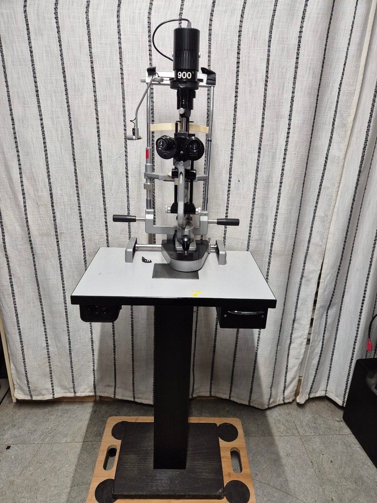 HAAG-STREIT BERN B900 SLIP LAMP