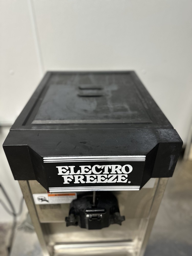 Electro Freeze CS4 – 2010 Soft Serve Machine