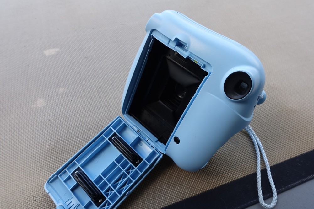 Fujifilm Instax Mini 7+ Instant Camera
