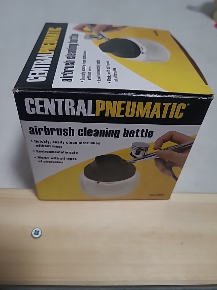 Central Pneumatic Airbrush Cleaning Bottle