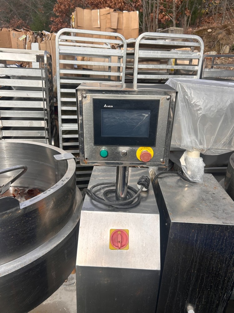 used 150L steam jacketed kettle, tilting and variable agitator. touch screen