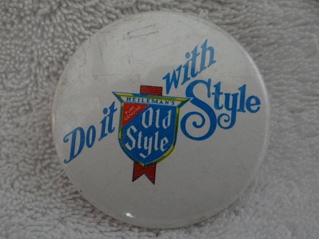 4 Old Style Celluloid Pinbacks 2.25 Inch Diameter Tray 2
