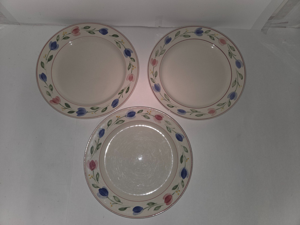 Pre Owned Set 3 NIKKO Table Mates Spring Tulips Dinner Plates