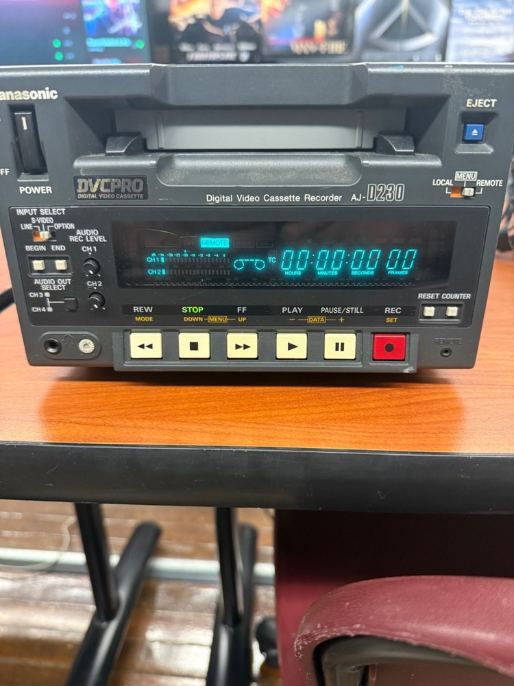 Panasonic AJ-D230 Tested Powers on