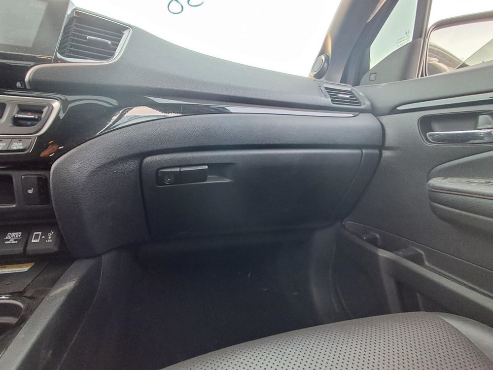 RIDGELINE 2022 Glove Box 4868392