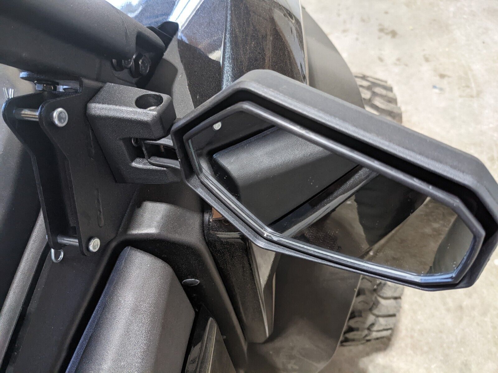 UTV Rear View Side Mirrors for 2018-2023 Can Am Maverick Sport/Trail 715003639