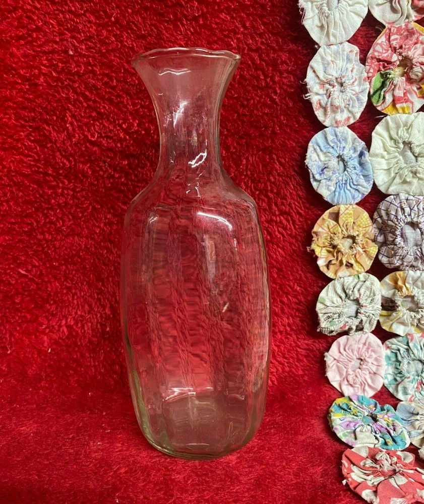 Vtg Clear Vase Slightly Fluted with Gently Scalloped Lip